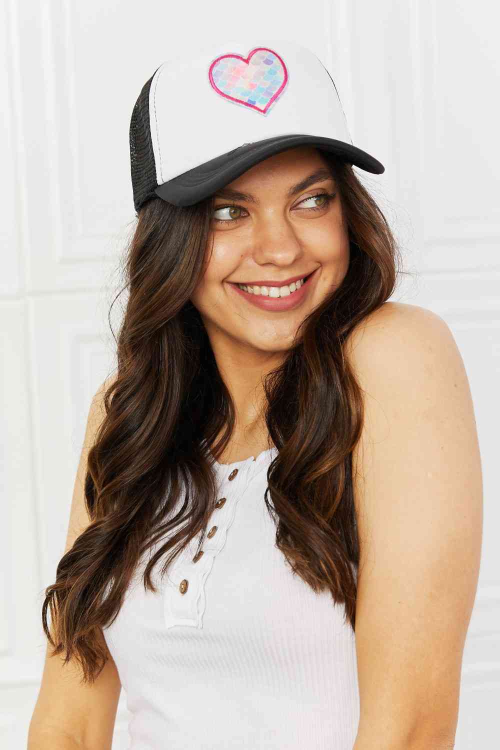 Fame Falling For You Trucker Hat In Black