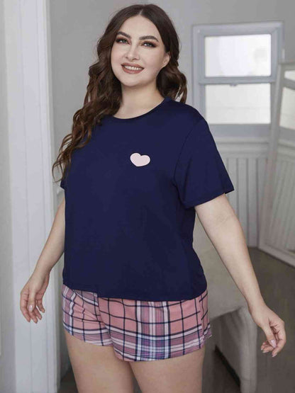 Plus Size Heart Graphic Top And Plaid Shorts Loungewear Set